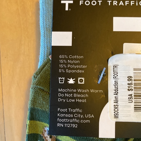 Foot Traffic Alien Abduction Socks - Picture 3 of 4